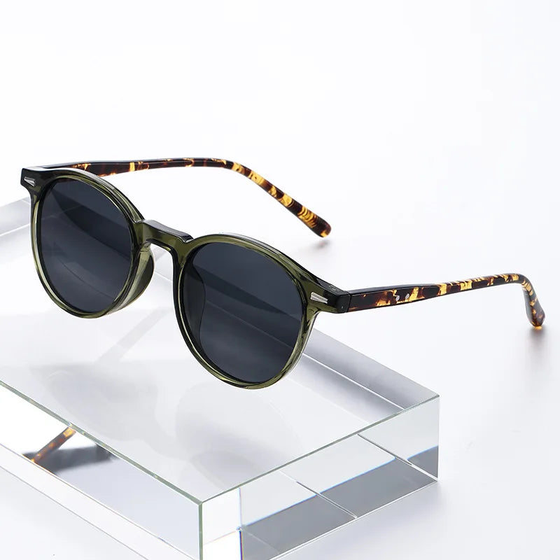 Gafas de sol redondas vintage UV400 de lujo pequeñas para mujeres y hombres, diseñador